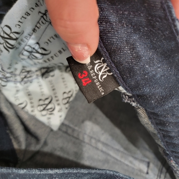 Rock & Republic henlee darkwash bootcut jeans. Size 34x35 - Picture 6 of 16